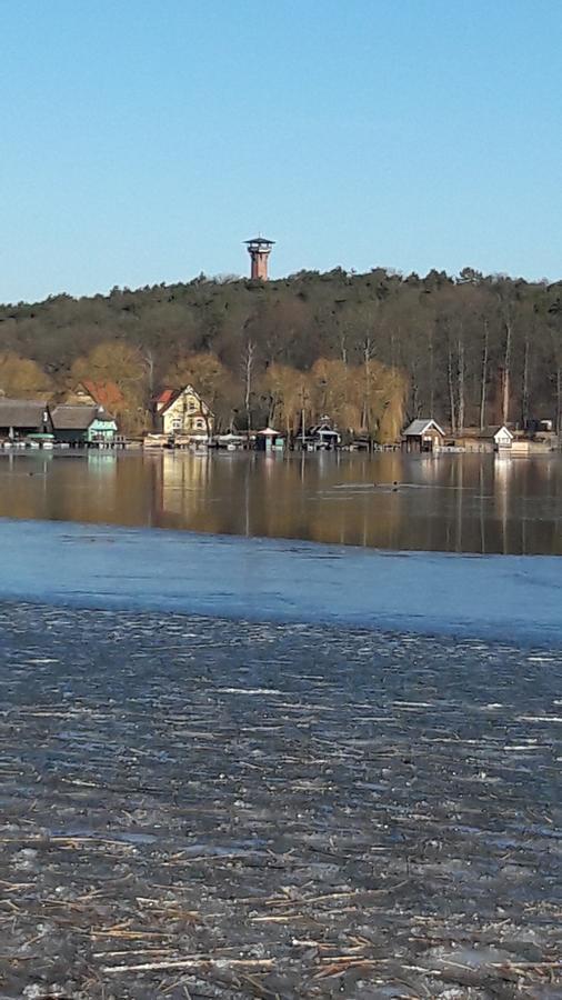 Zimmer Und Apartment Rosi Krakow am See Eksteriør bilde